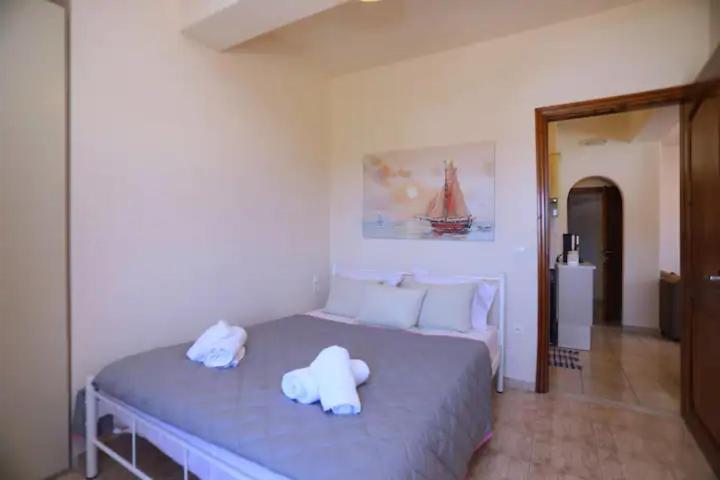 Skopelos Chara'S Lux Apartment Exterior photo